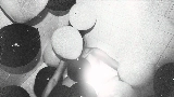 Thumbnail video House Of Balloons / Glass Table Girls