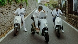Thumbnail video Rich in Rome